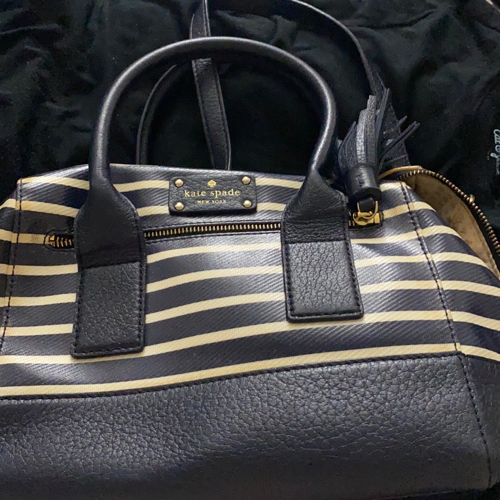 Medium Kate Spade Crossbody
